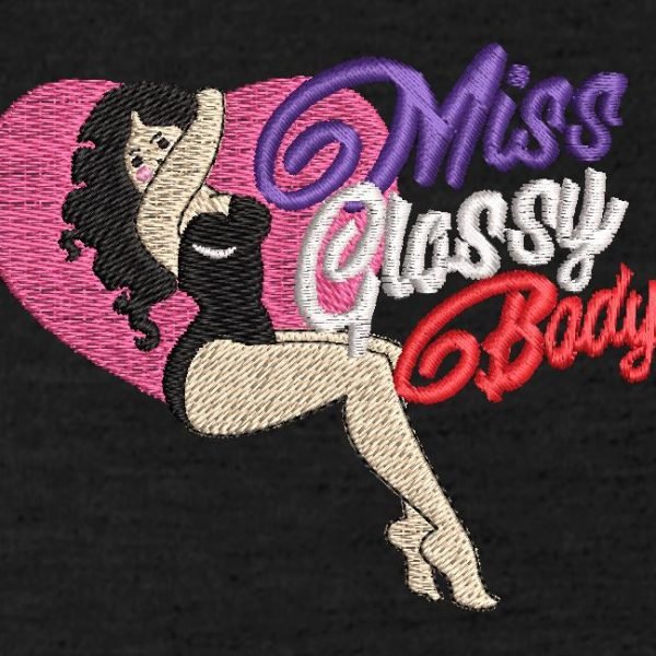 Miss glossy body numérisation client motif de broderie machine logo tee-shirt.